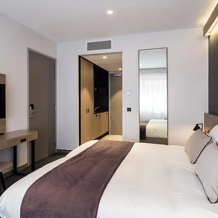 Executive Residency By Western Amsterdam Airport