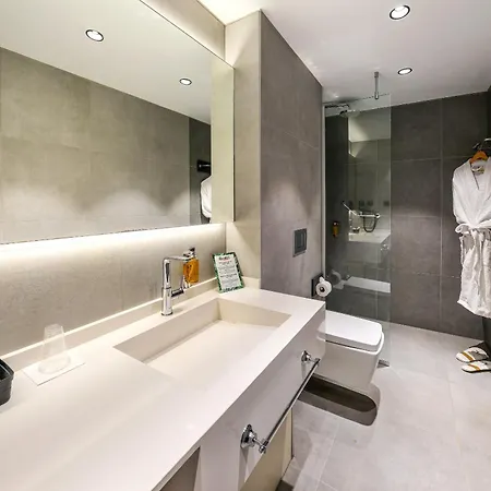 Executive Residency By Western Amsterdam Airport
