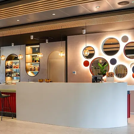Executive Residency By Western Amsterdam Airport
