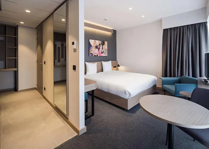 Executive Residency By Western Amsterdam Airport