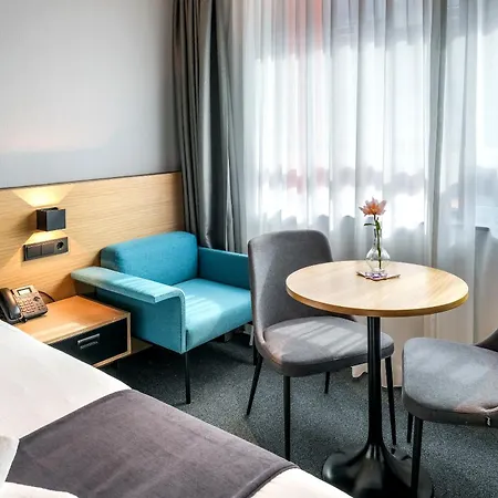 Executive Residency By Western Amsterdam Airport
